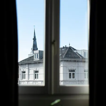 Stadsherberg De Poshoorn ホテル 2*